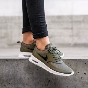 Like New Nike Air Max Thea in Olive